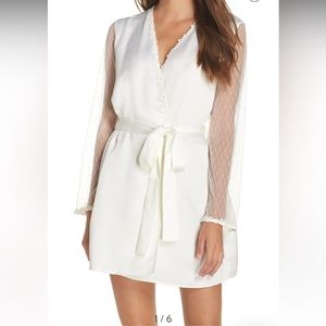 Flora Nikrooz robe